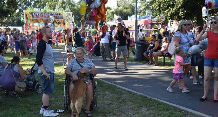 Březenská pouť a motosraz Poláky (47).JPG